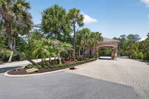 $1,295,000 | 5781 Southwest Star Apple Street, Palm City, FL 34990
