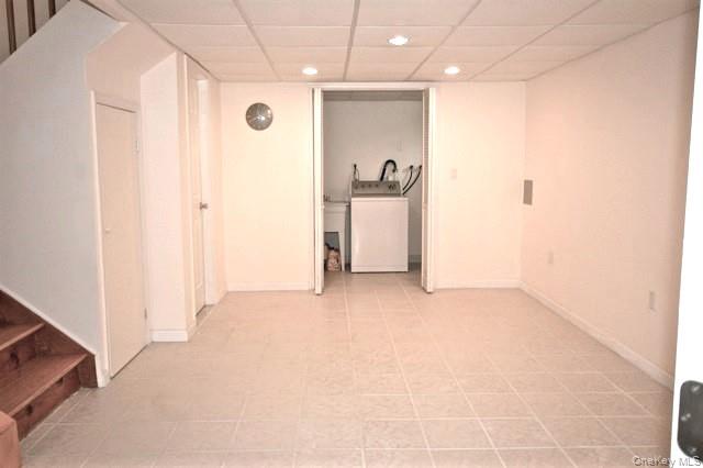 70 Hickory Road, Unit B Port Washington, NY 11050 - Photo 14 of 18 a view of an empty room