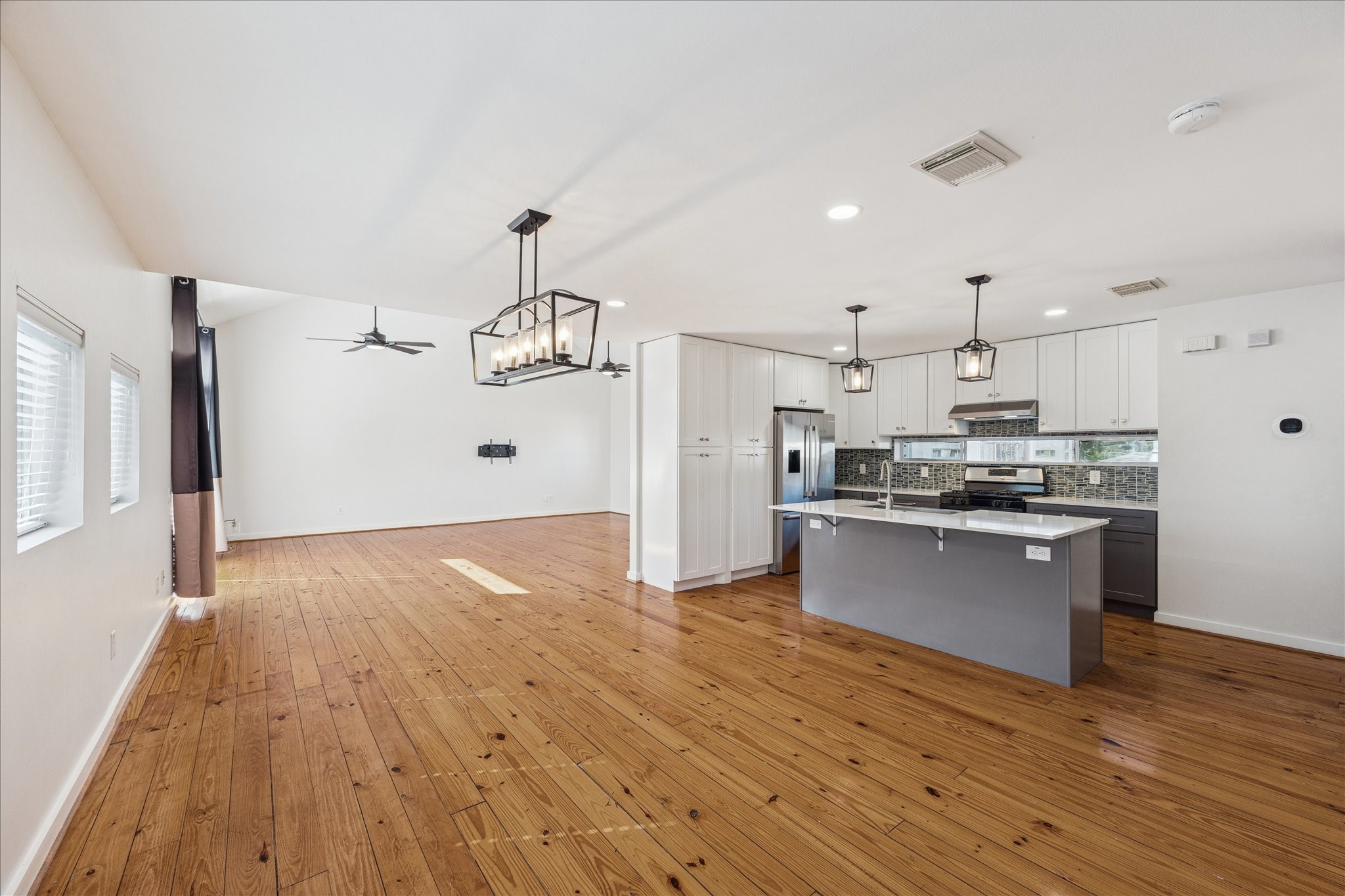 1711 Drew Street Houston, TX 77004 - Photo 8 of 24