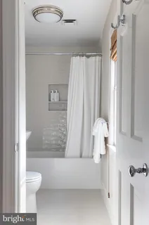 $4,250,000 | 1306 Bishop Lane, Alexandria, VA 22302