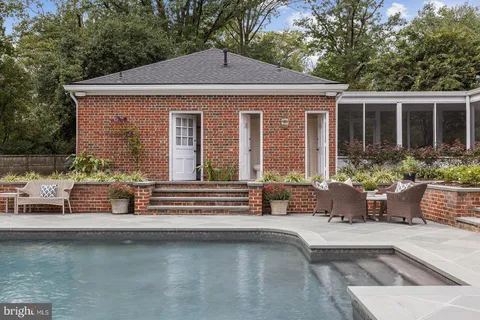 $4,250,000 | 1306 Bishop Lane, Alexandria, VA 22302