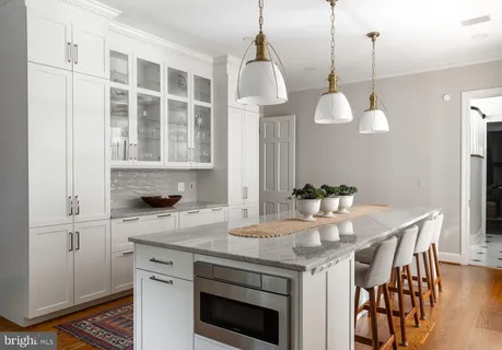 $4,250,000 | 1306 Bishop Lane, Alexandria, VA 22302