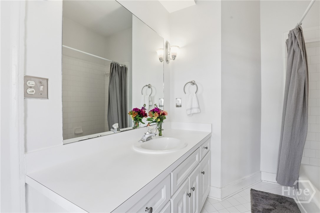 24 East Macon Street Savannah, GA 31401 - Photo 17 of 33