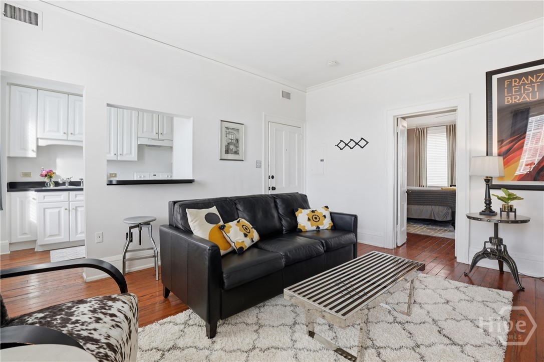 24 East Macon Street Savannah, GA 31401 - Photo 6 of 33