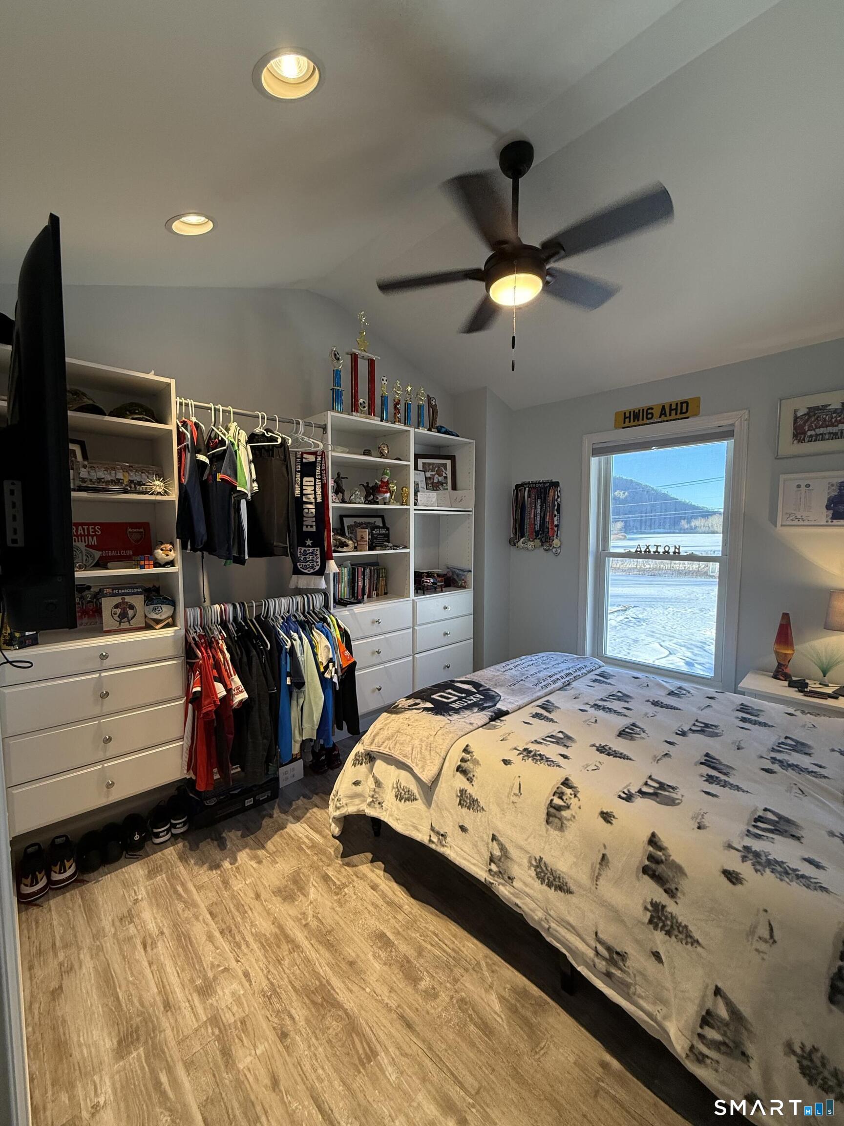 380 Mashentuck Road Killingly, CT 06239 - Photo 16 of 20