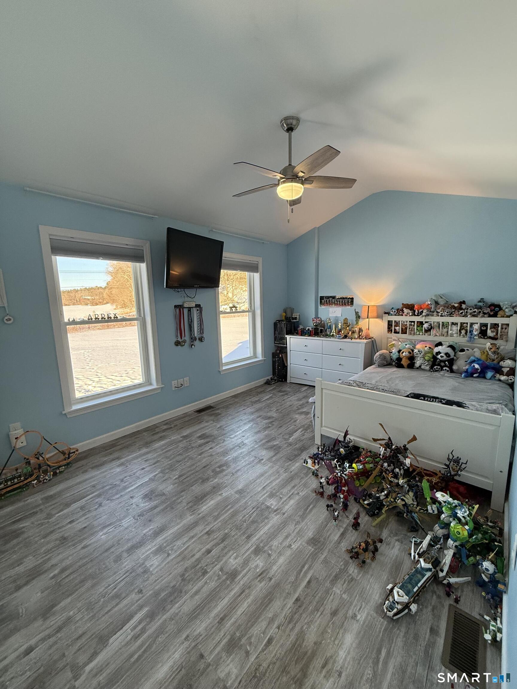 380 Mashentuck Road Killingly, CT 06239 - Photo 17 of 20