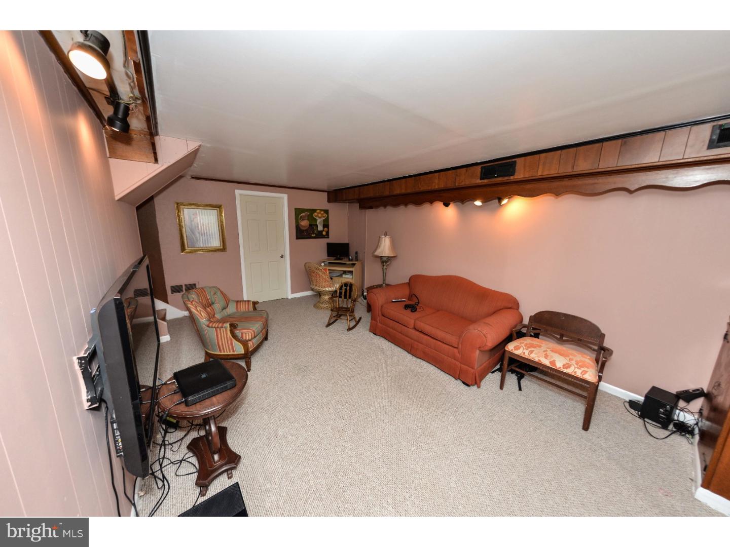 9959 Hardy Road Philadelphia, PA 19115 - Photo 18 of 23 Gallery Image 18
