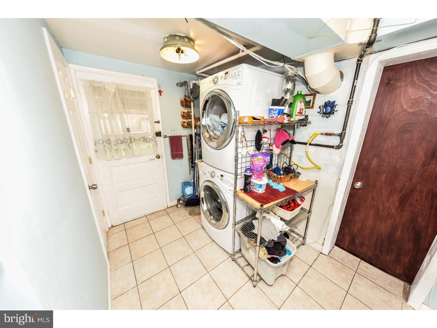 9959 Hardy Road Philadelphia, PA 19115 - Photo 20 of 23 Gallery Image 20