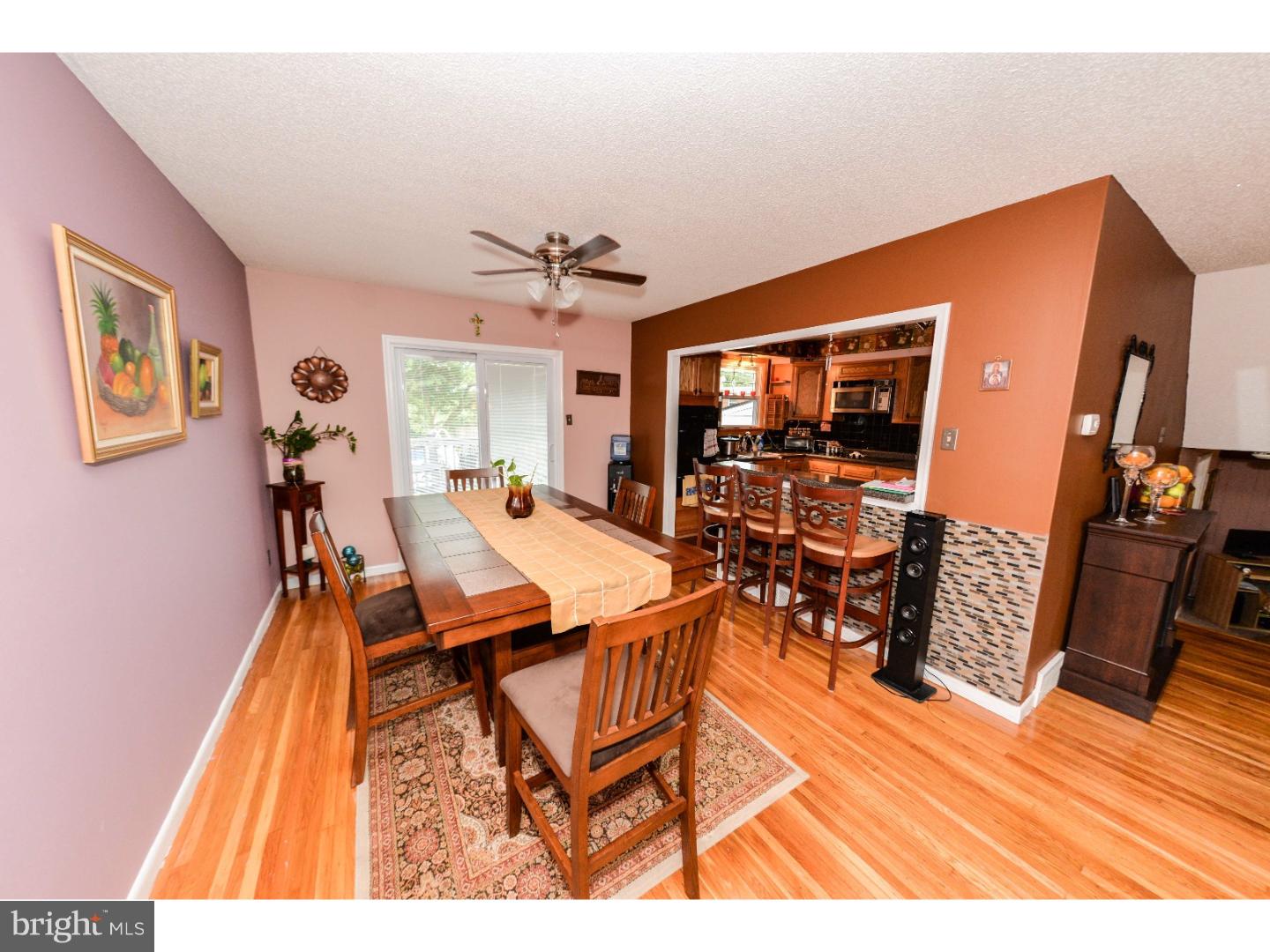 9959 Hardy Road Philadelphia, PA 19115 - Photo 5 of 23 Gallery Image 5