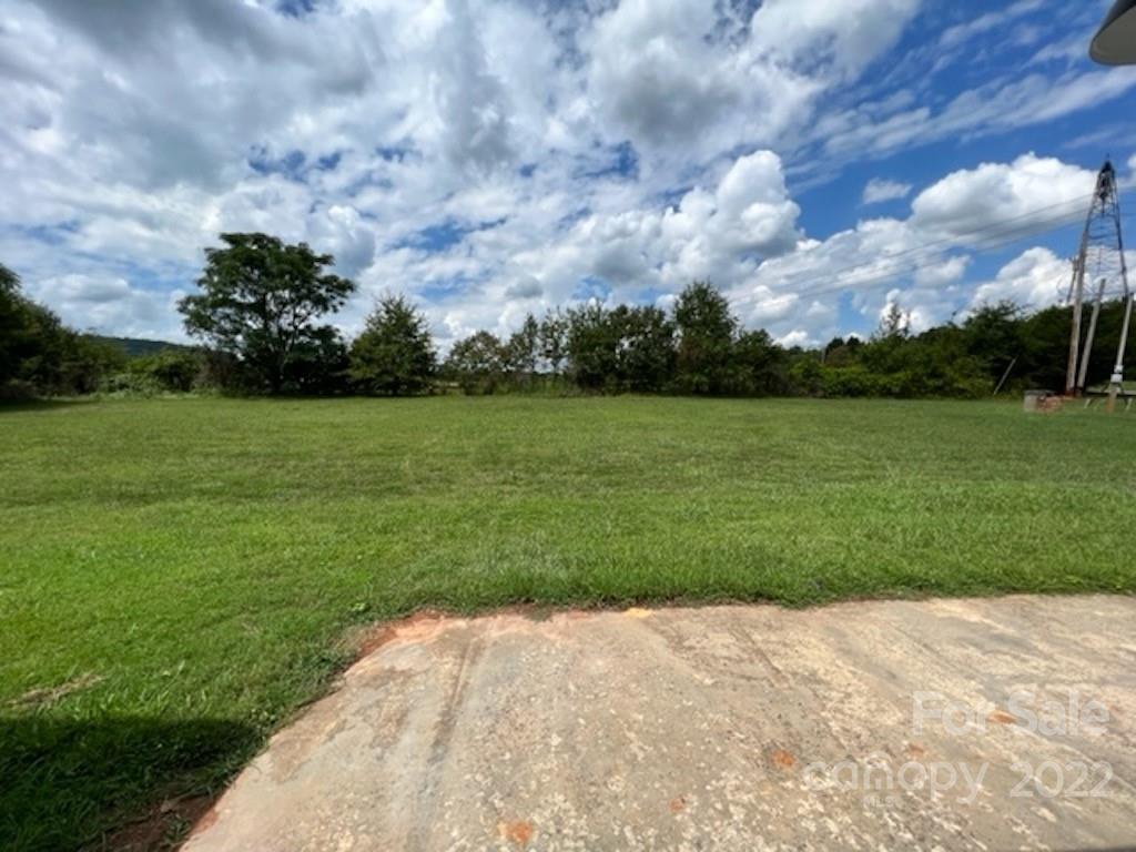 649 Loray Farm Road Dallas, NC 28034 - Photo 33 of 44 a view of a grassy field