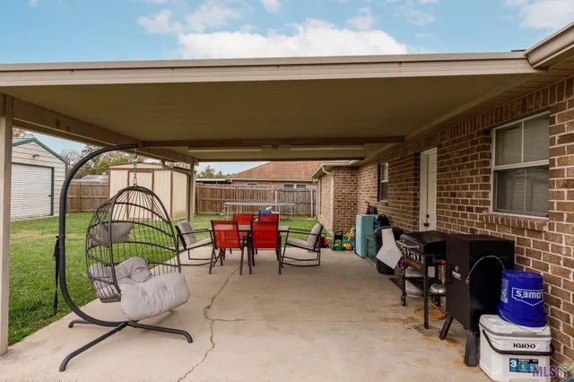 $245,000 | 40431 Hawthorne Drive, Darrow, LA 70725