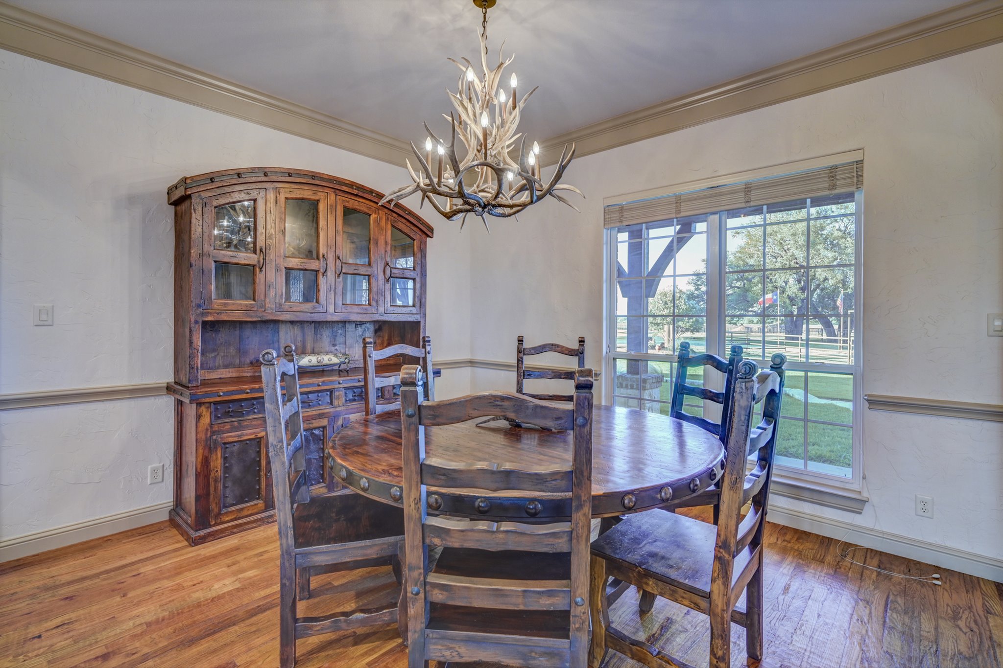 18601 County Road 214 Brookesmith, TX 76827 - Photo 12 of 39 Main House: Formal dining area
