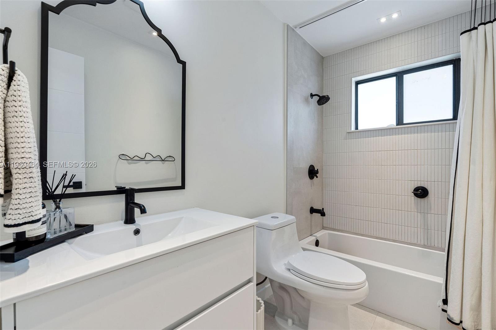 6246 Southwest 10th Street West Miami, FL 33144 - Photo 22 of 29