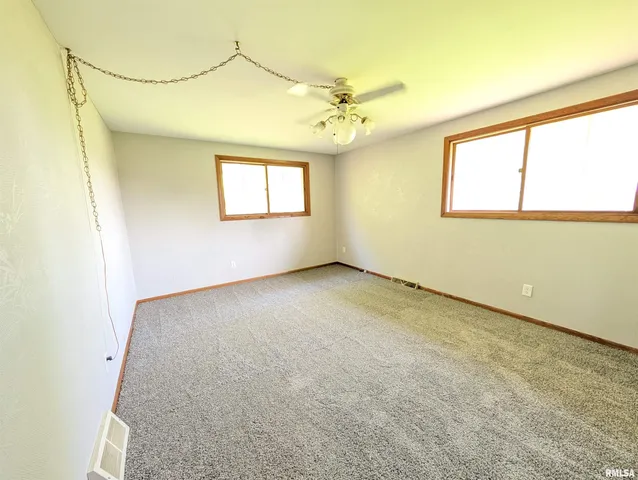 $264,900 | 6646 Mason Road, Manito, IL 61546