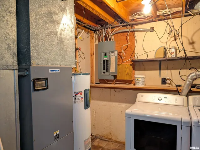 $264,900 | 6646 Mason Road, Manito, IL 61546