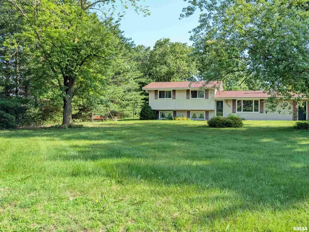 $264,900 | 6646 Mason Road, Manito, IL 61546