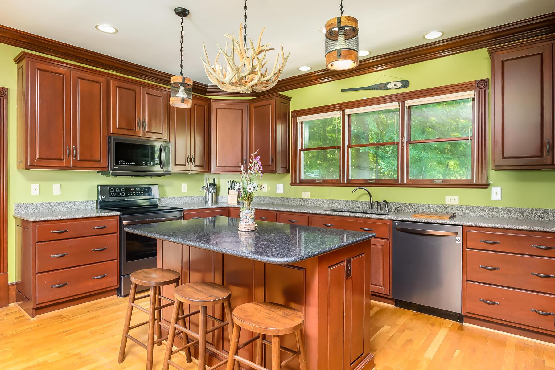 1009 Alpine Valley Road Zanesfield, OH 43360 - Photo 6 of 33