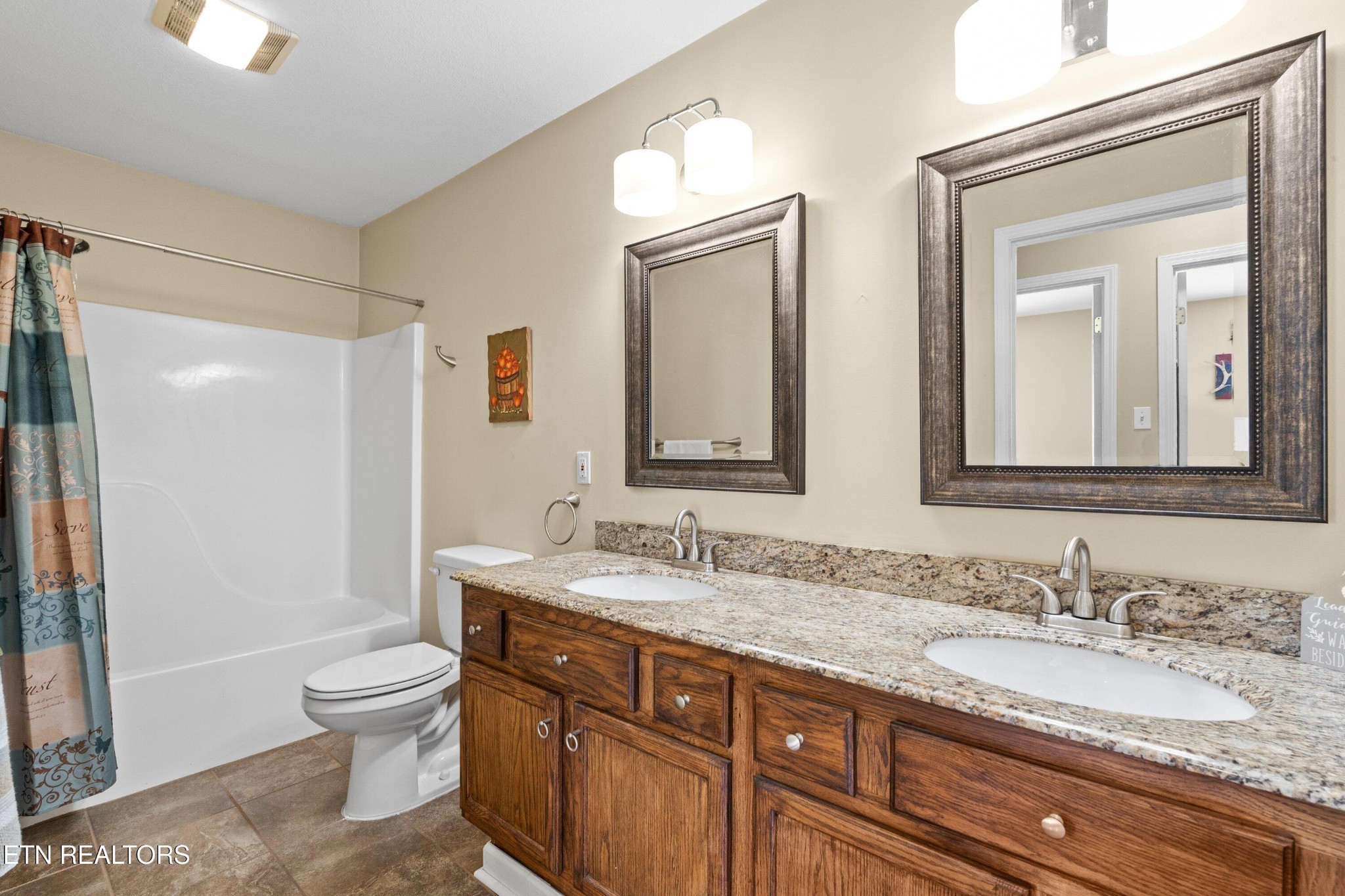 5635 J. Riley W Drive Greenback, TN 37742 - Photo 17 of 27 Gallery Image 17