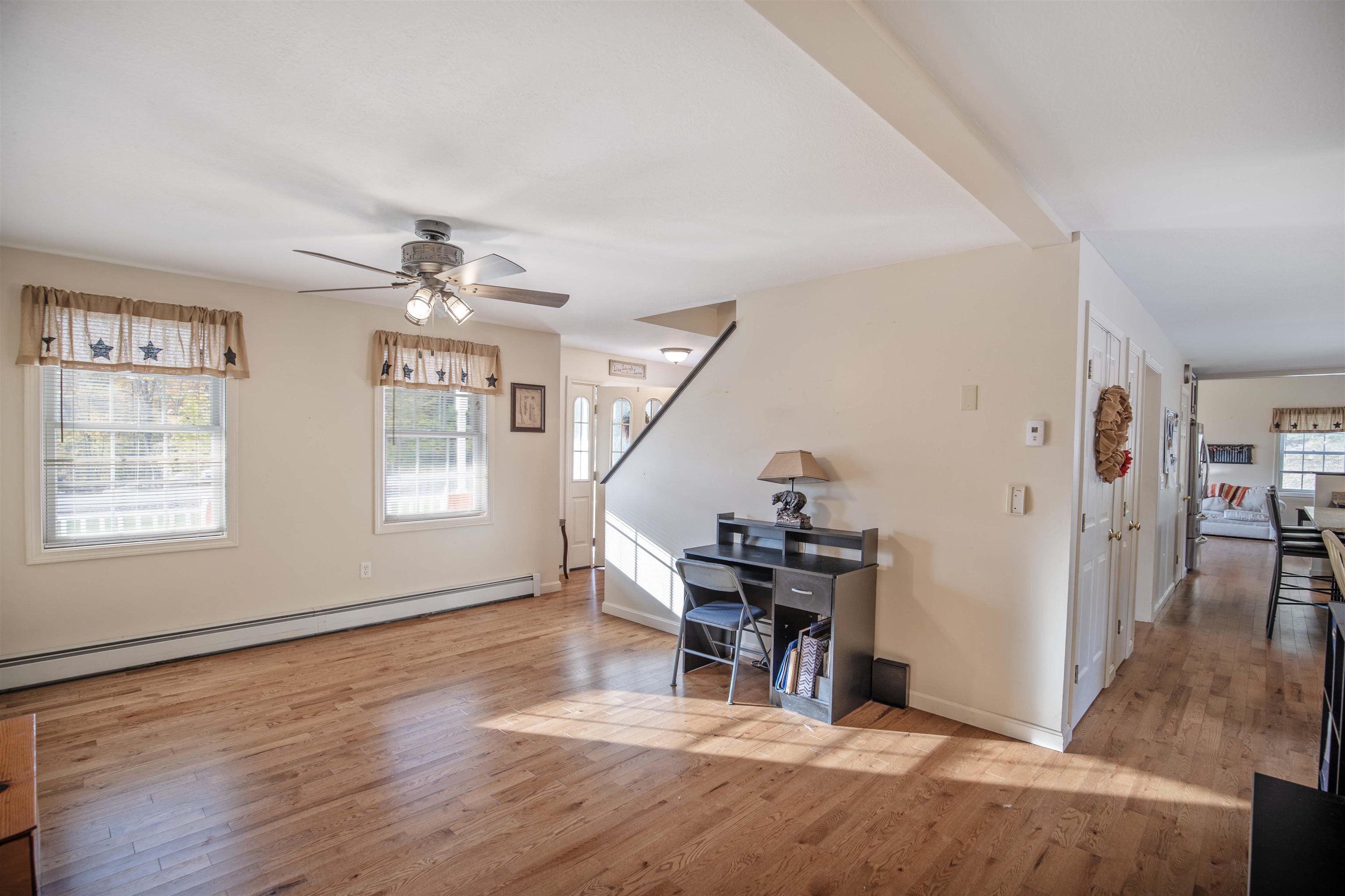 39 Hoit Road Epsom, NH 03234 - Photo 15 of 60