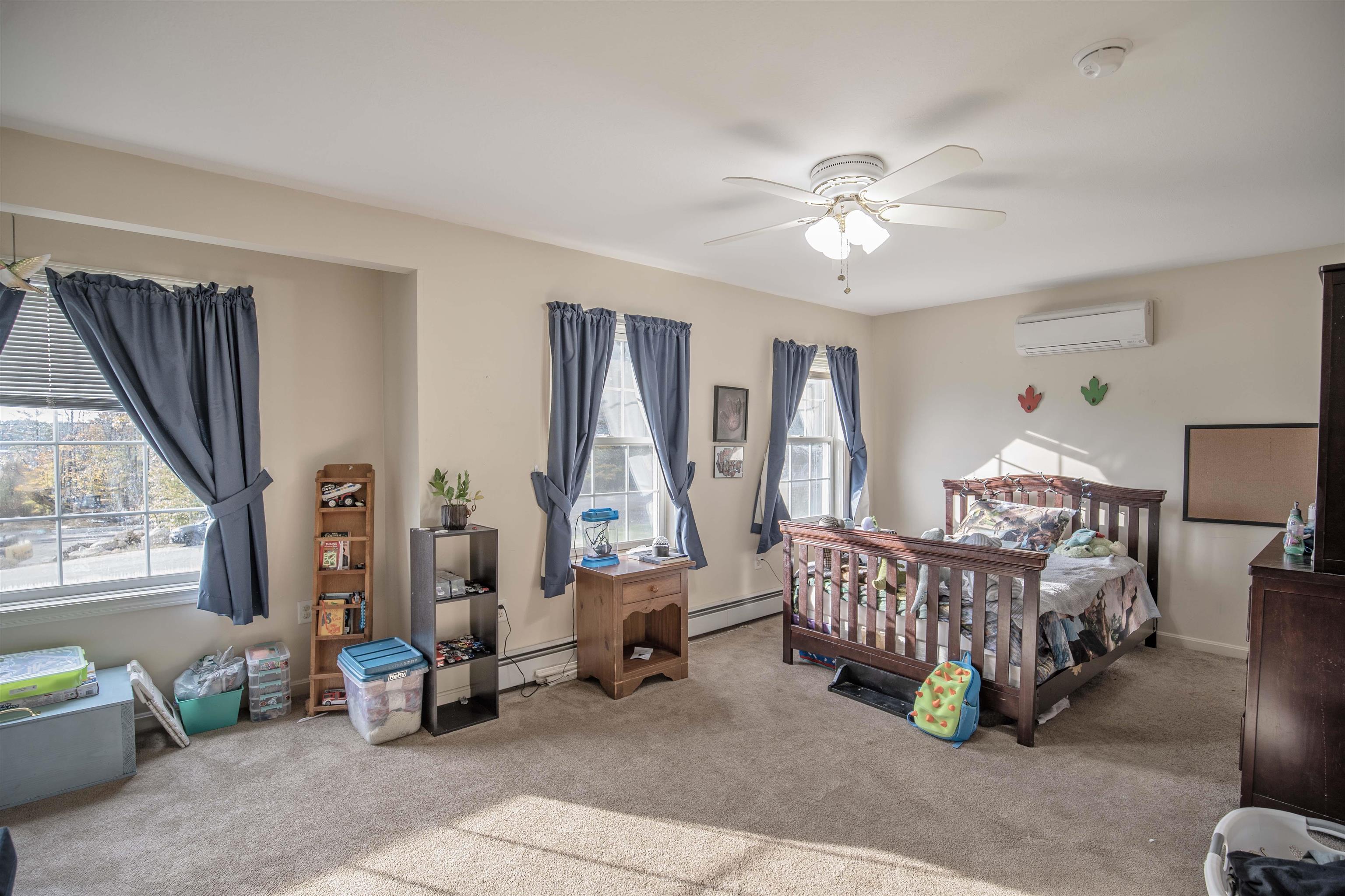 39 Hoit Road Epsom, NH 03234 - Photo 22 of 60
