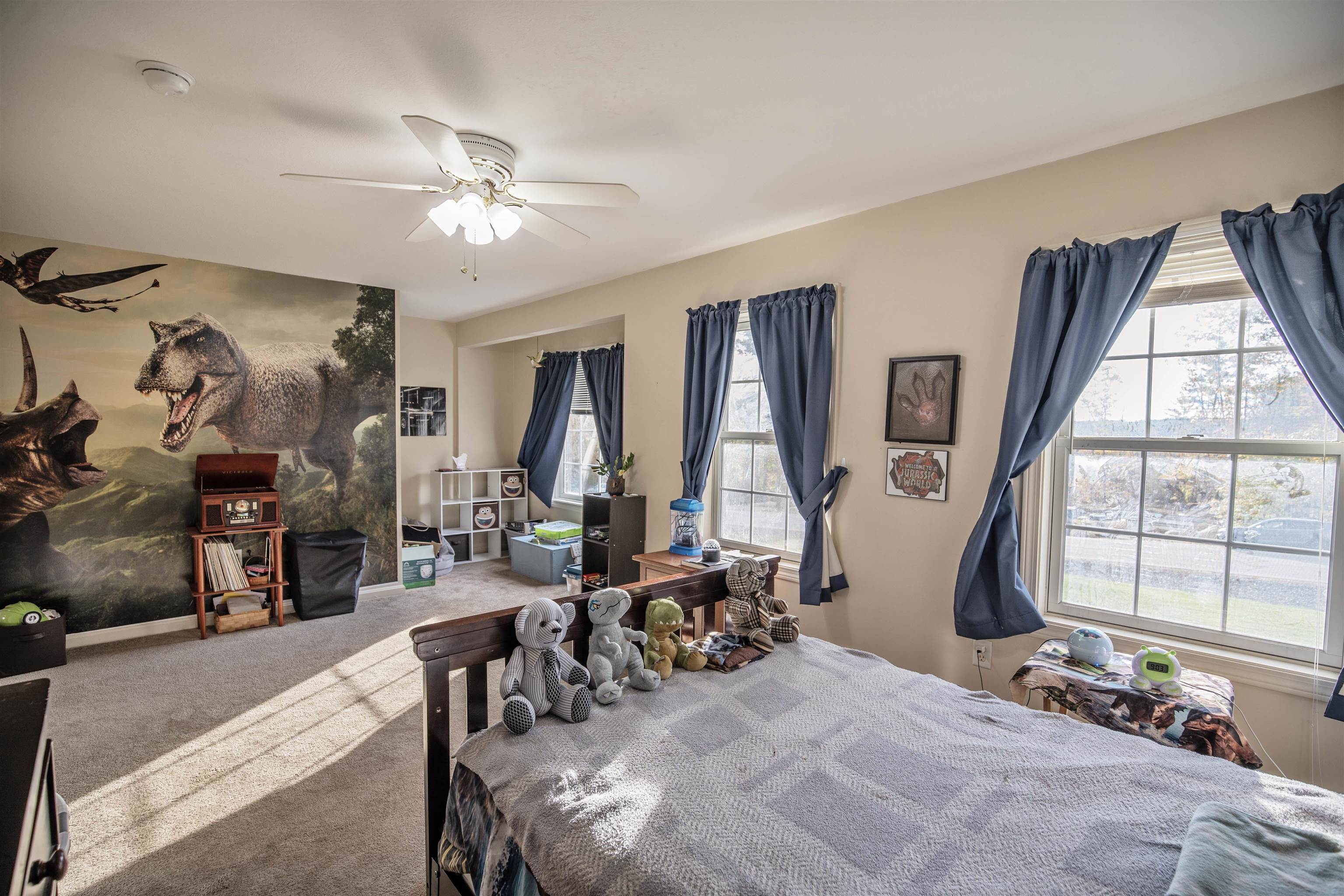 39 Hoit Road Epsom, NH 03234 - Photo 23 of 60