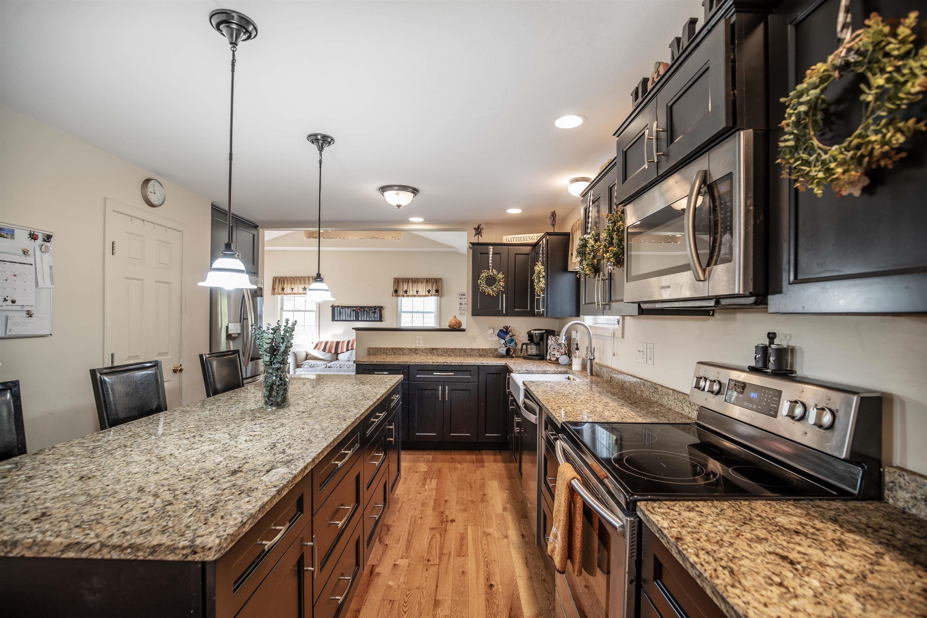 39 Hoit Road Epsom, NH 03234 - Photo 35 of 60