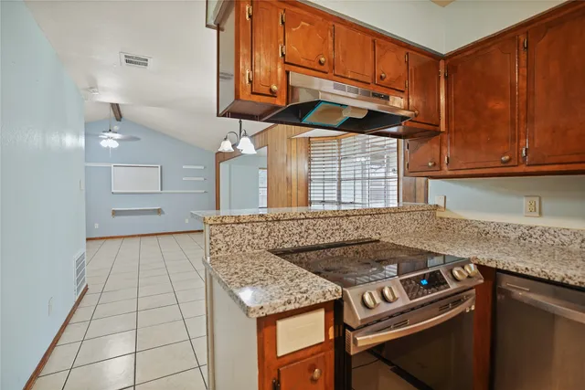 $175,000 | 623 Rockbrook Drive, Houston, TX 77015