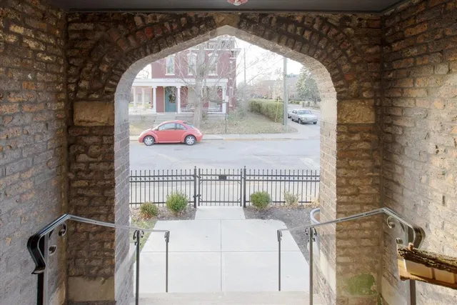 $950,000 | 749 North Park Avenue, Unit A, Indianapolis, IN 46202