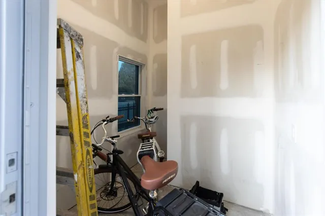 $950,000 | 749 North Park Avenue, Unit A, Indianapolis, IN 46202