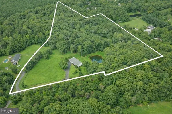 $749,900 | 5323 Greatmeade Lane, Sumerduck, VA 22742