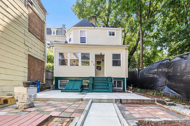 $480,000 | 264 Woodworth Avenue, Yonkers, NY 10701