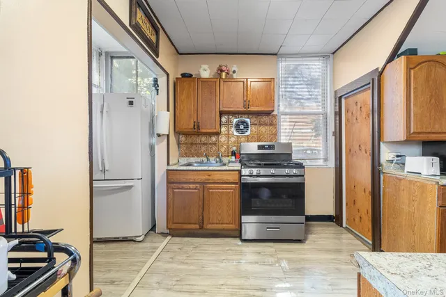 $480,000 | 264 Woodworth Avenue, Yonkers, NY 10701