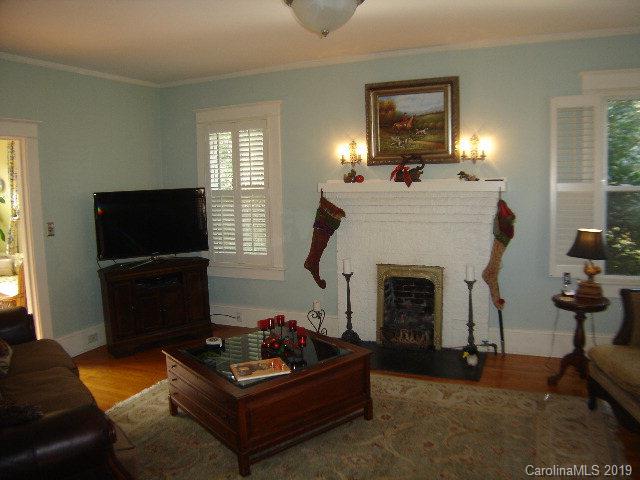 518 Rutherford Road Marion, NC 28752 - Photo 3 of 46 Gallery Image 3