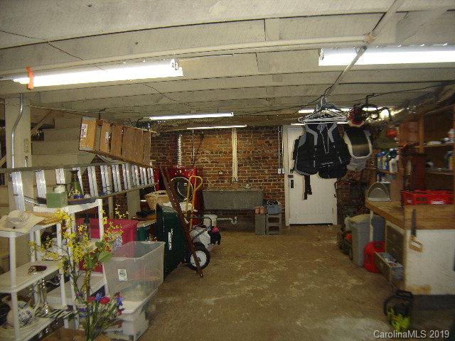 518 Rutherford Road Marion, NC 28752 - Photo 28 of 46 Gallery Image 28