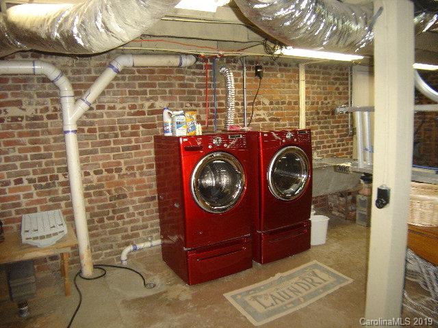 518 Rutherford Road Marion, NC 28752 - Photo 29 of 46 Gallery Image 29