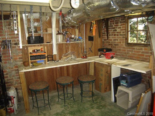 518 Rutherford Road Marion, NC 28752 - Photo 30 of 46 Gallery Image 30
