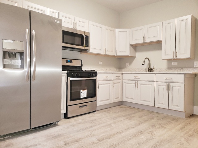 5546 South Union Avenue Chicago, IL 60621 - Photo 7 of 19
