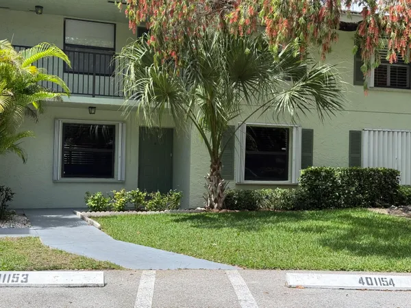 $2,700 | 401 Sabal Ridge Circle, Unit 401B, Palm Beach Gardens, FL 33418