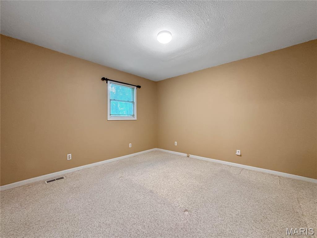 1902 Applegate Lane Edwardsville, IL 62025 - Photo 31 of 47