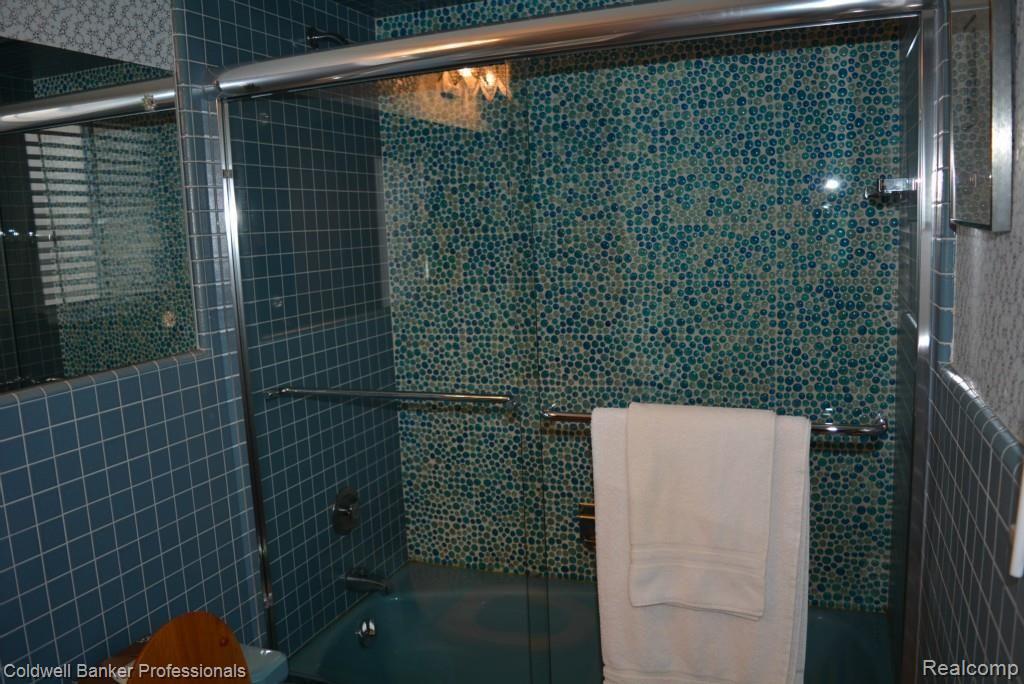 7 Roslyn Road Grosse Pointe, MI 48236 - Photo 26 of 41 DSC_1282.jpg