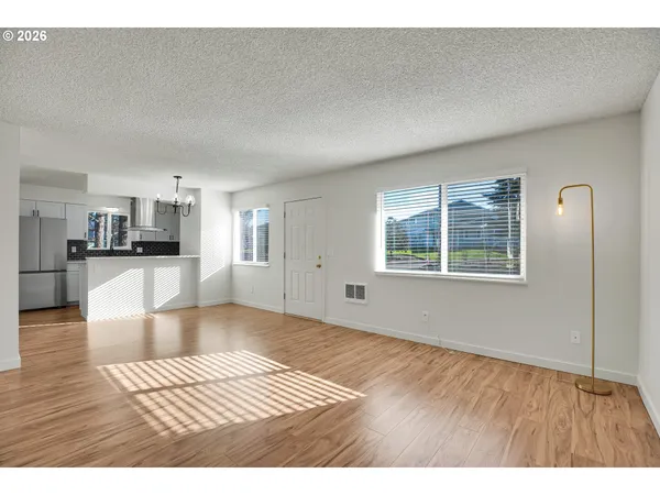 $157,000 | 1553 Northeast Hale Place, Gresham, OR 97030