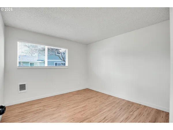 $157,000 | 1553 Northeast Hale Place, Gresham, OR 97030