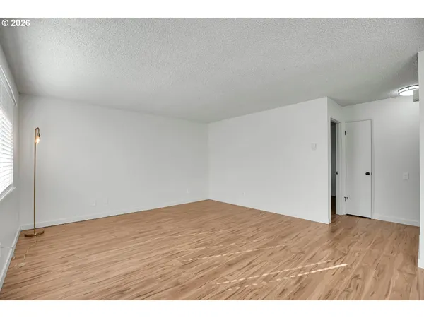 $157,000 | 1553 Northeast Hale Place, Gresham, OR 97030