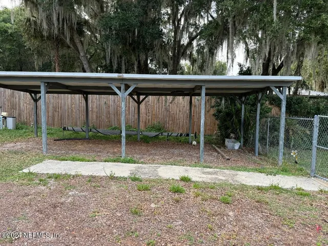 $397,000 | 186 Little Orange Lake Drive, Hawthorne, FL 32640