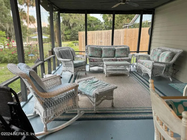 $397,000 | 186 Little Orange Lake Drive, Hawthorne, FL 32640