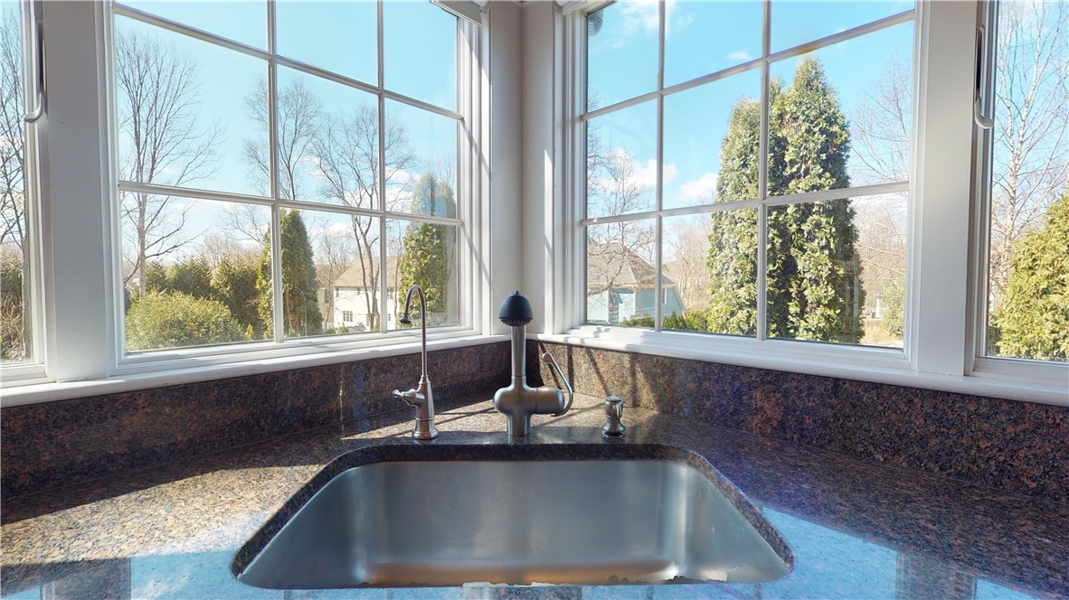 2 Britts Ridge Cumberland, RI 02864 - Photo 17 of 40