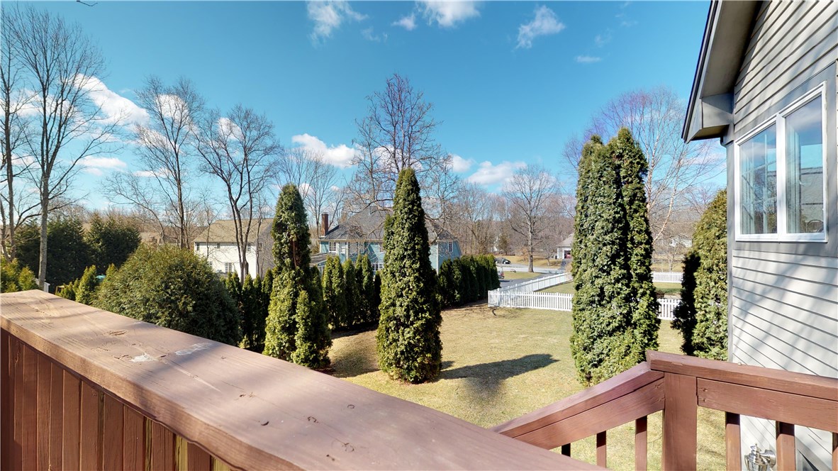 2 Britts Ridge Cumberland, RI 02864 - Photo 7 of 40