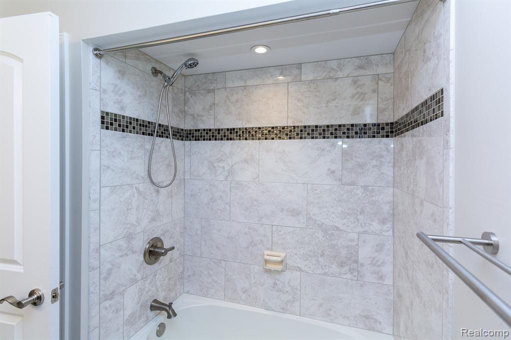 4355 South Lapeer Road Metamora, MI 48455 - Photo 38 of 69