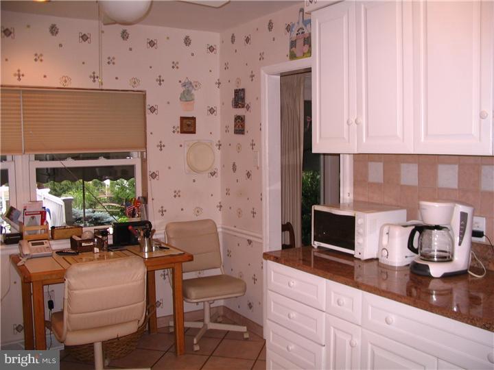 1567 Williams Road Abington, PA 19001 - Photo 8 of 20 Gallery Image 8