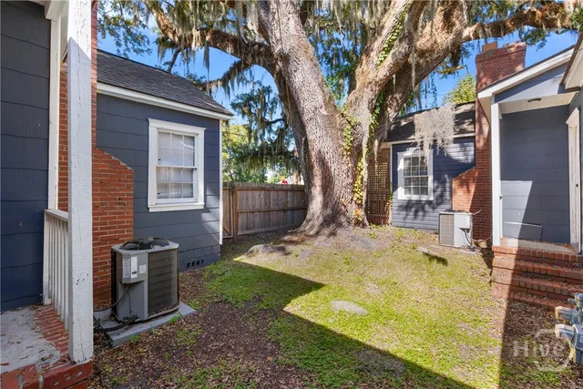 $1,750 | 2141 New York Avenue, Unit A, Savannah, GA 31404